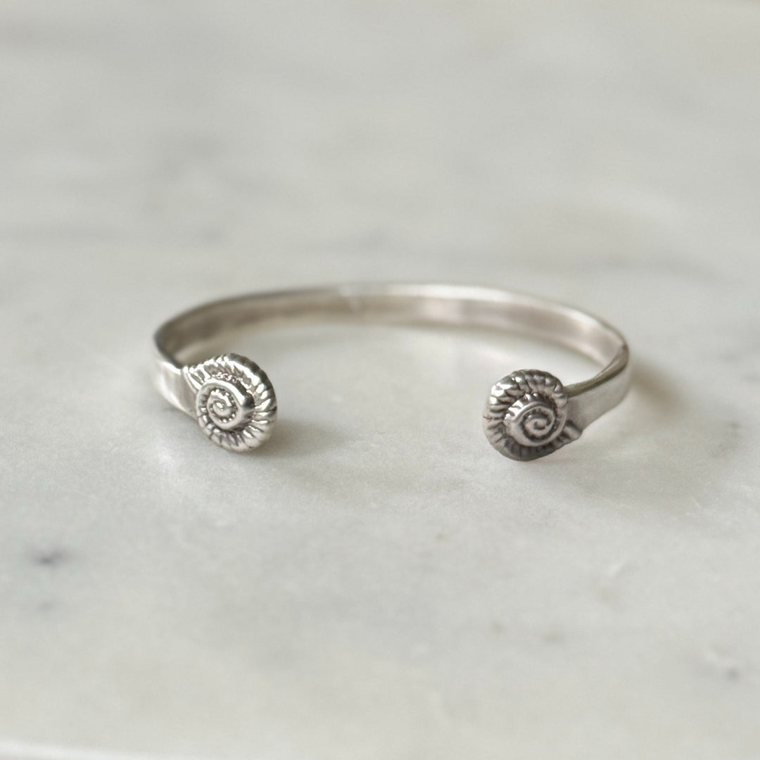 Sterling Silver Bracelet with Spiral Snail Shell Design
