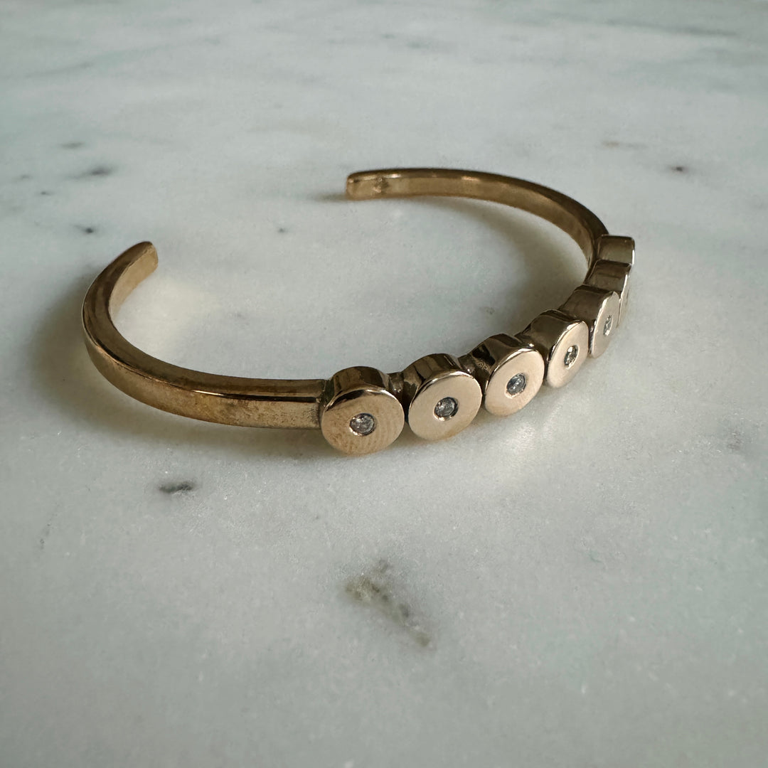 MIMOSA Handcrafted Minimal Circle Stone Cuff with Diamonds