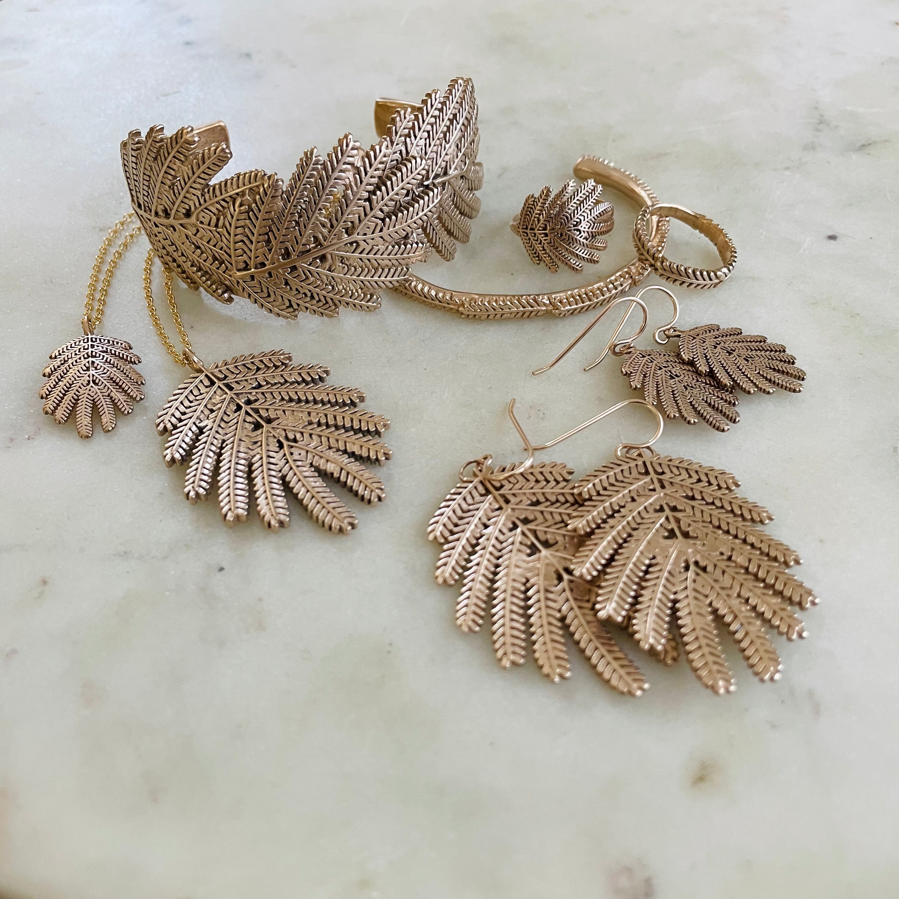 アクセサリー mame Botanical Leaf Asymmetry Earring IngeSight.Z Asymmetric Lily Flower Petal Earrings for Women