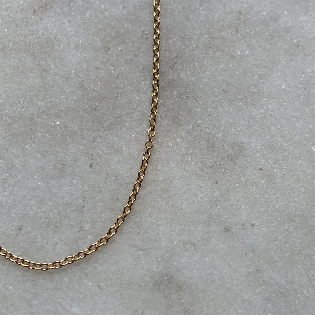 Close up of gold-filled everyday chain
