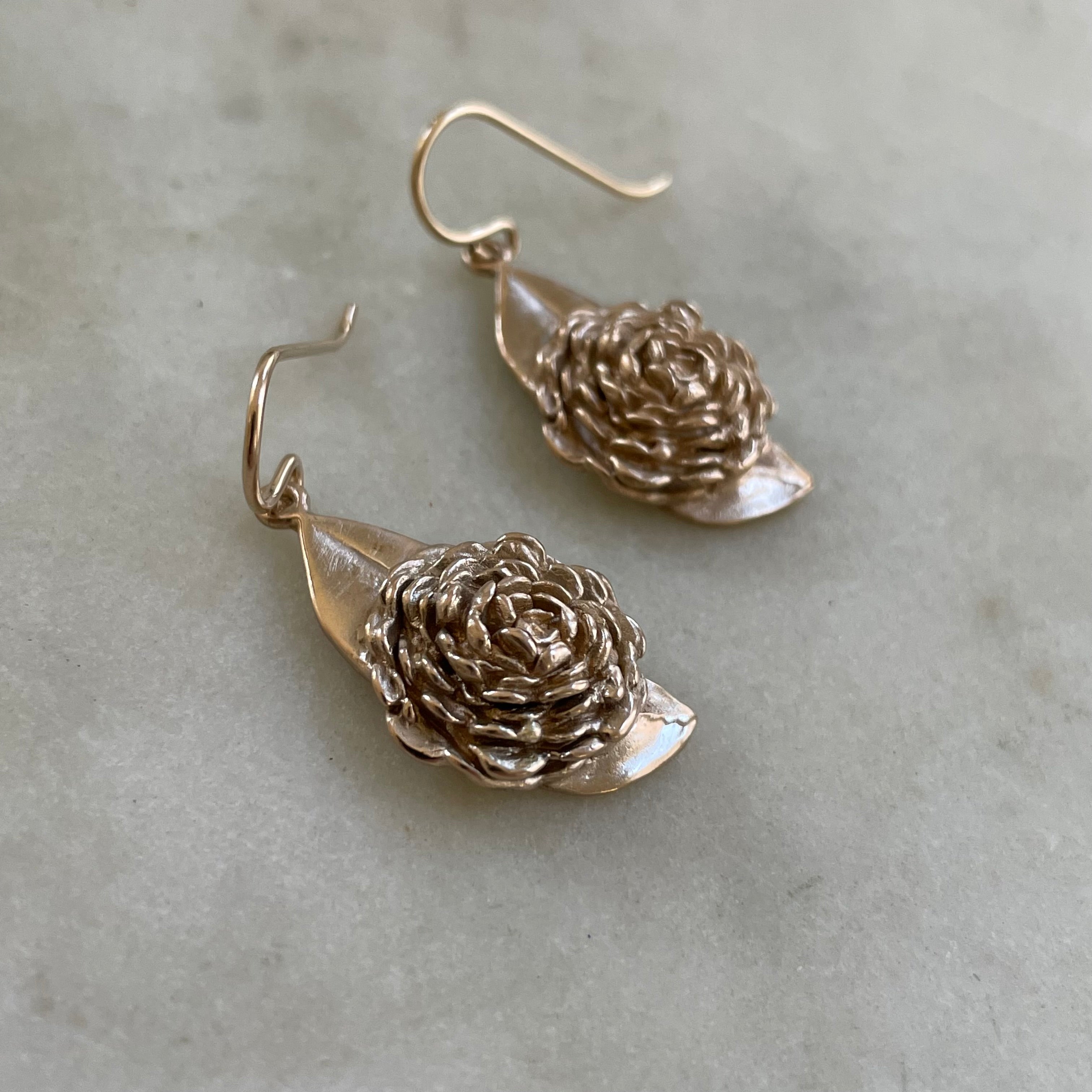 Camellia earrings discount